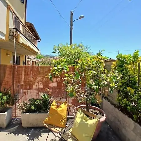Casa Panoramica Sulle Colline Di Viareggio Villa Montigiano Exterior photo