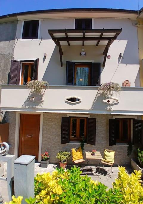 Casa Panoramica Sulle Colline Di Viareggio *